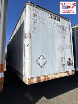 28ft Storage Trailer with Liftgate - NO TITLE