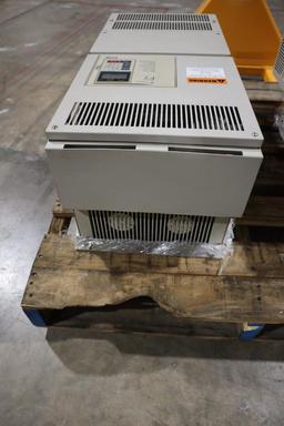 YASKAWA VARISPEED F7 AC 480V DRIVE MODEL CIMR-F7U4055