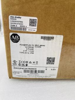 New 2022 Allen-Bradley PowerFlex 70 2HP 20AD3P4C3AYNANC0 480 VAC
