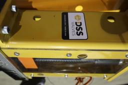DSS VALVE SV1806 SS AF / 1 HW S43 6 INCH 316 SS VALVE NEW