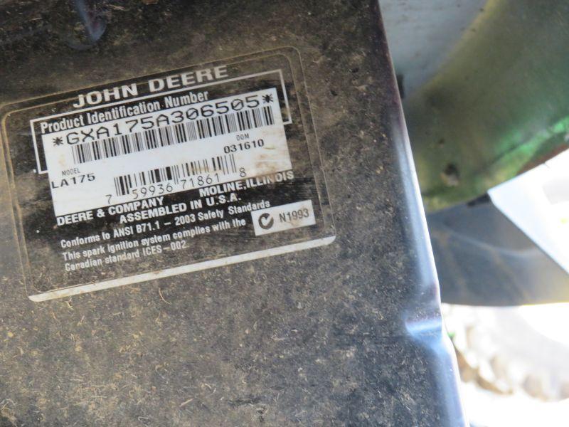 20101 JD LA175 LAWN MOWER