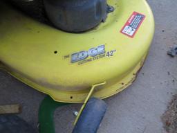2005 JD L118 LAWN MOWER
