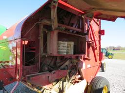 2011 NH BR7090 ROUND BALER