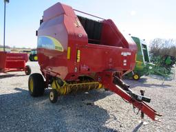 2011 NH BR7090 ROUND BALER