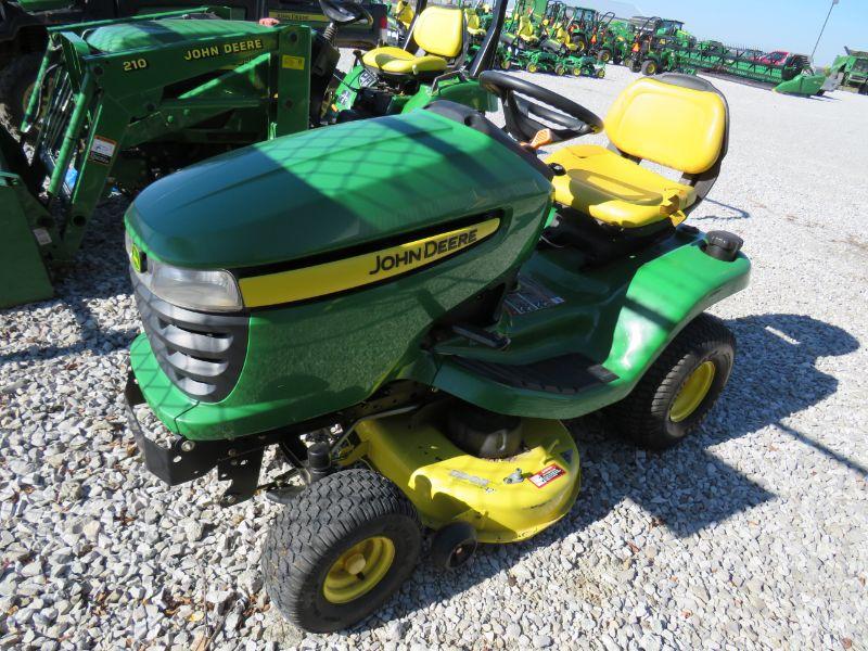 JD X300 LAWN MOWER