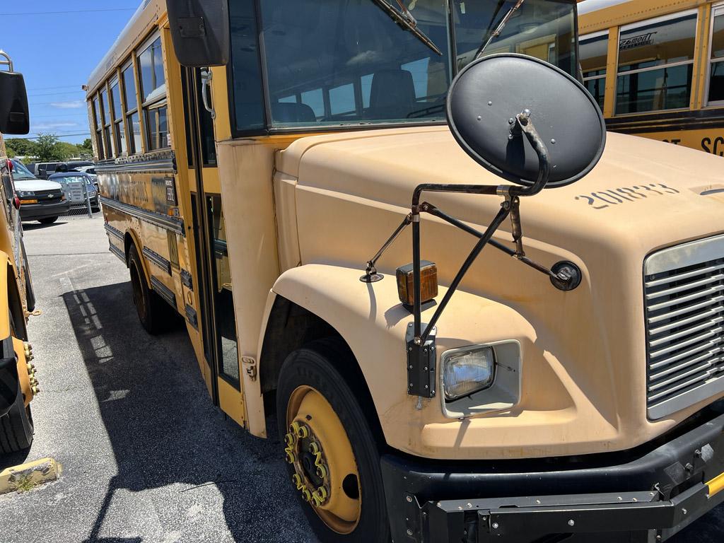 2002 Freightliner School Bus