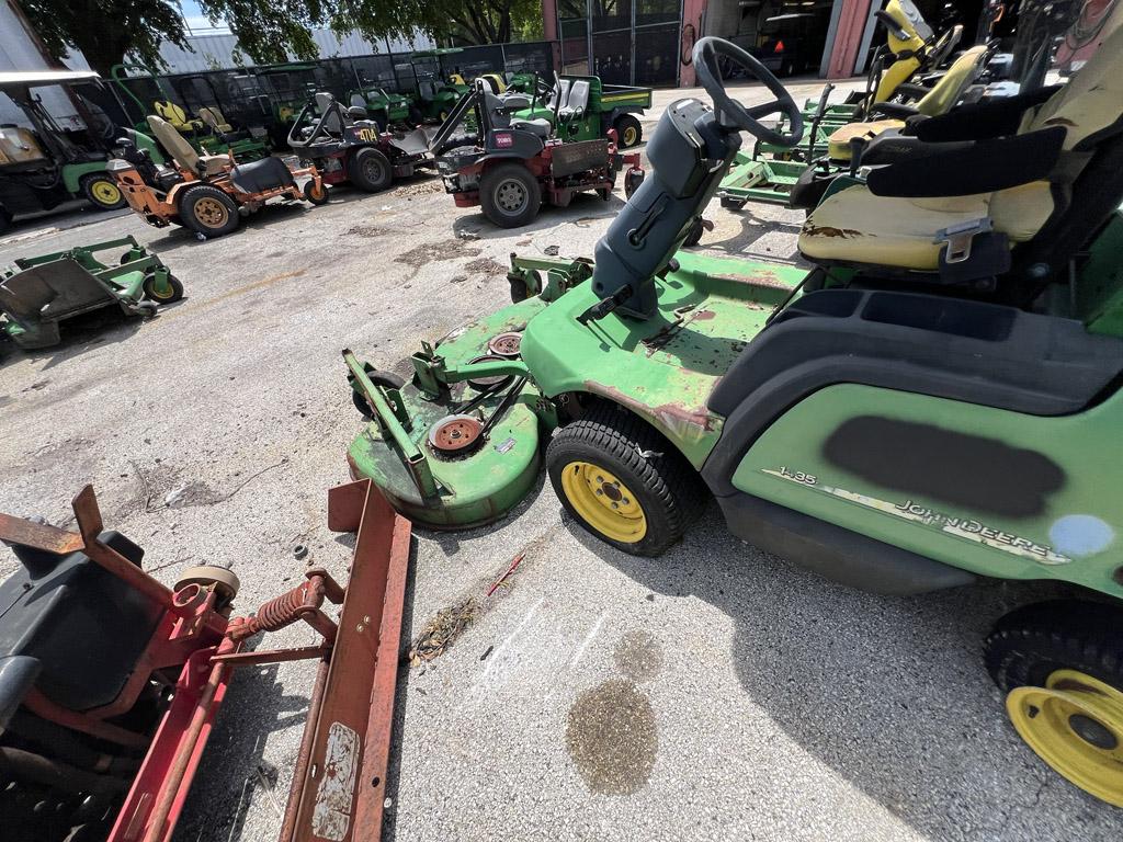 2004 John Deere Commercial Mower