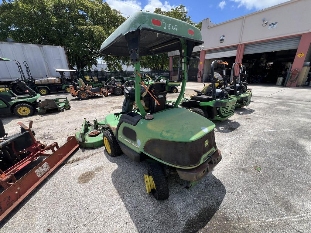 2004 John Deere Commercial Mower