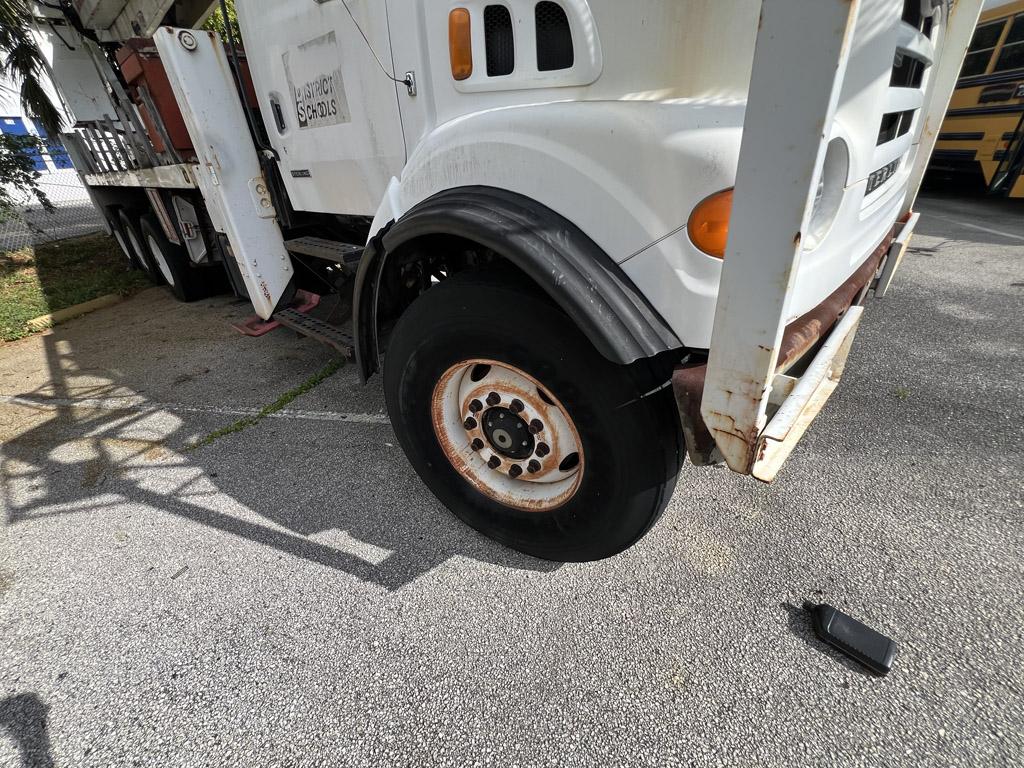 2001 Sterling Cab & Chassis Bucket Truck