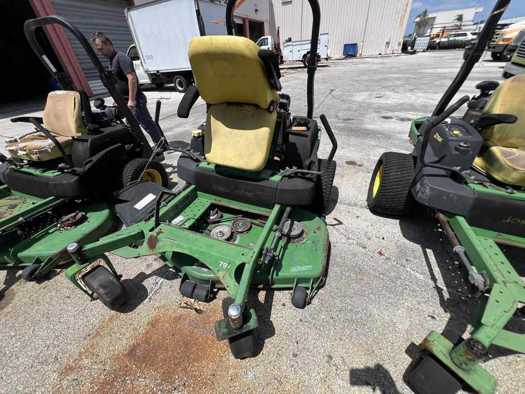 2007 John Deere ZTRAK Commercial Mower