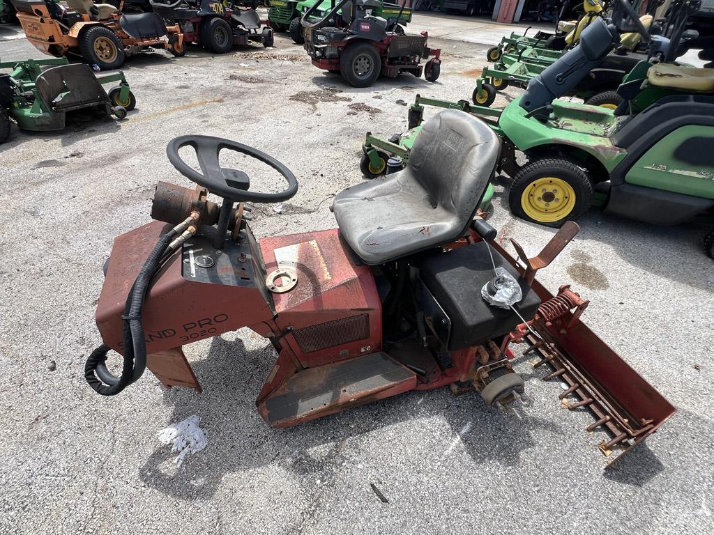 2013 Toro Commercial Mower