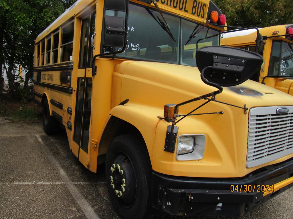 2000 Freightliner School Bus