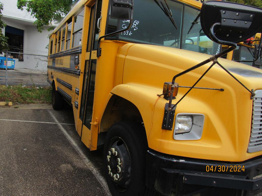 2000 Freightliner School Bus