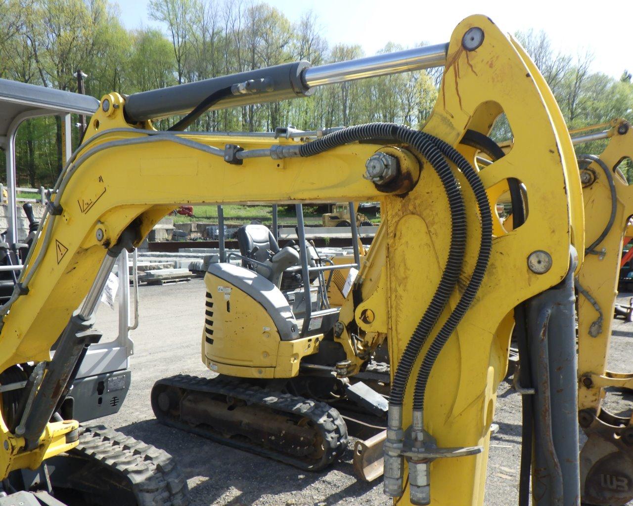 WACKER NEUSEN EZ28 Hyd Excavator w/Bucket   Blade   ROPS   Rubber Tracks