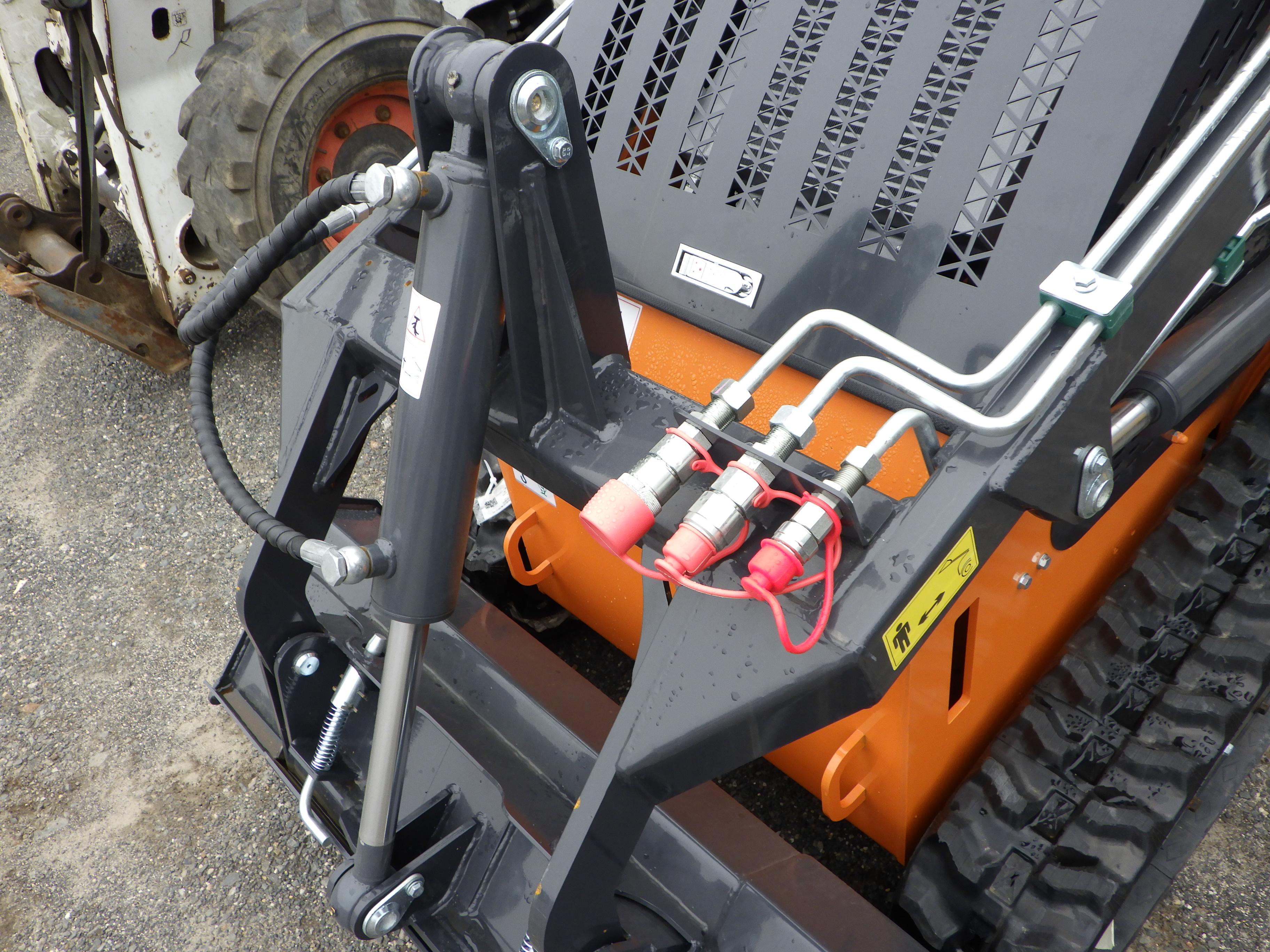 UNUSED LANDHERO Mini Skidsteer Loader