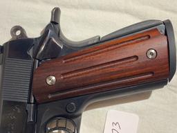 Colt Combat Commander .45ACP in Box