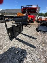 New! GIYI 30in Forks for mini skid steer loader
