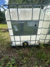 300 gal. Tote