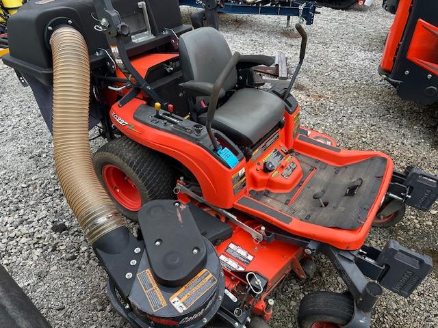 Kubota ZH-227 60in cut with bagger.