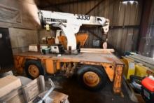 CARRYDECK CRANE, DROTT CASE MDL. 3300, LPG, S/N 6224722 (Located at: Jetstream, 4133 Southerland Rd,