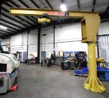 PEDESTAL JIB CRANE, ABELL-HOWE, 1 T. CAP., w/ Yale electric chain hoist