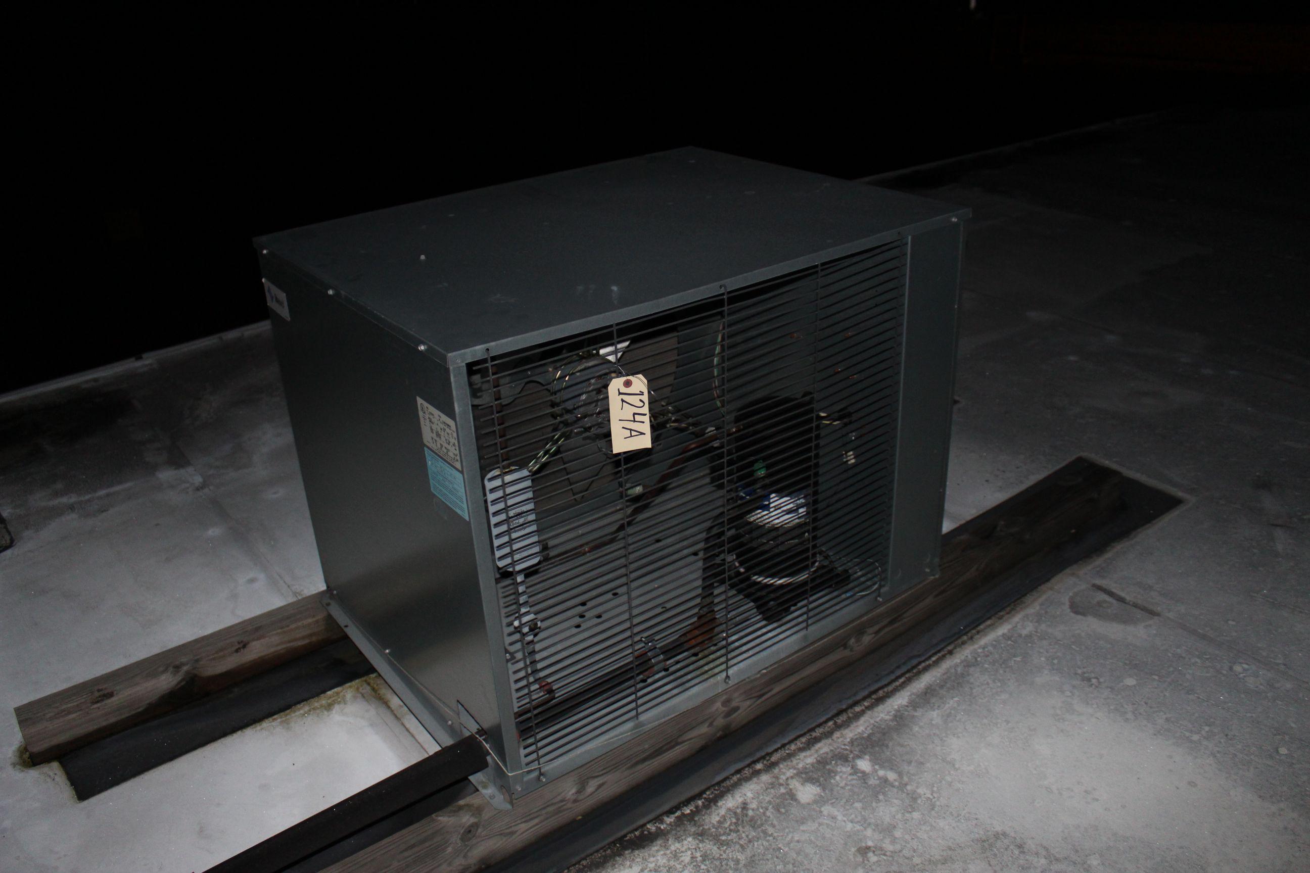Russell Compressor Model Hl0315m44-e Serial E12l00634960005001 3-phase -20° To 30°