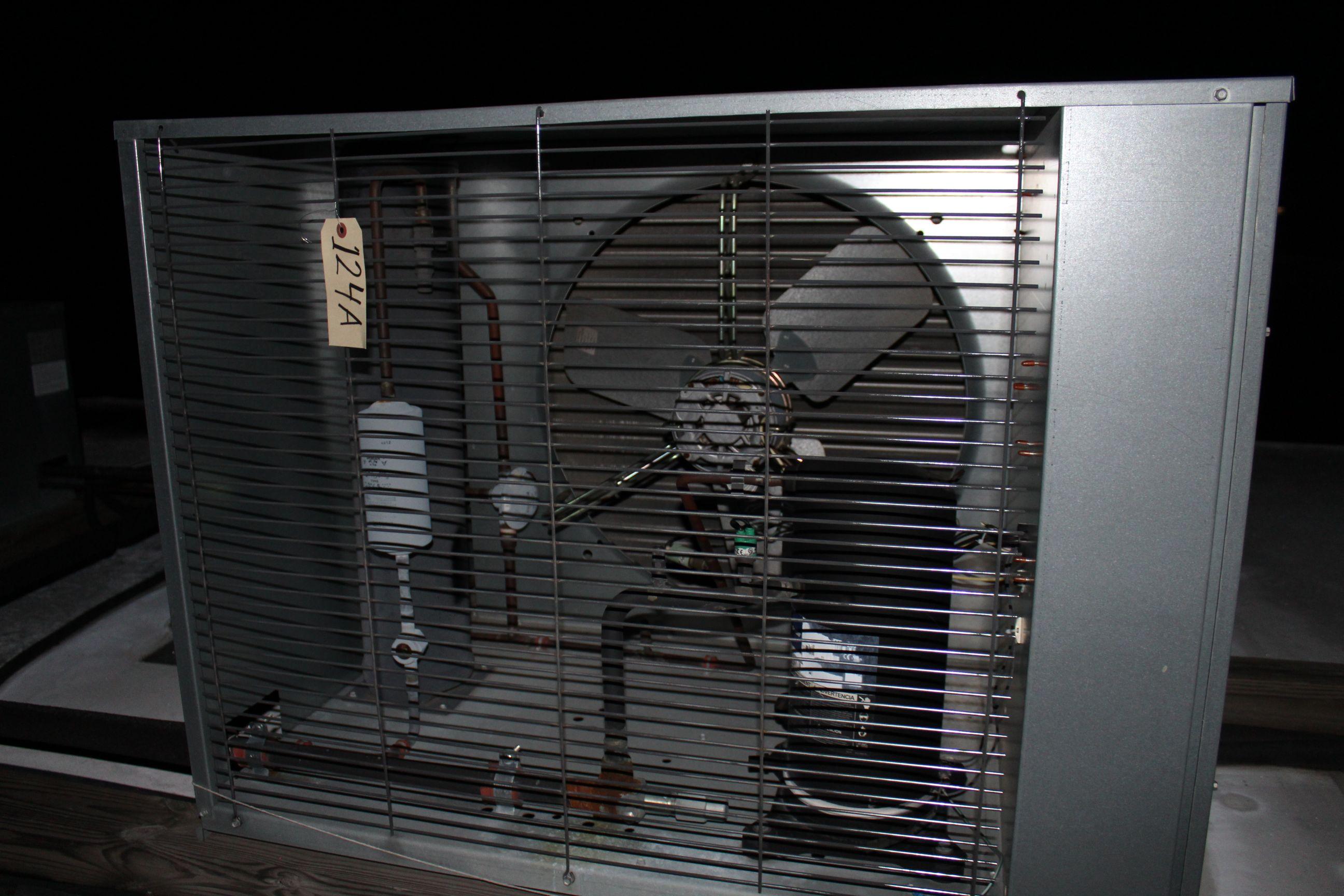 Russell Compressor Model Hl0315m44-e Serial E12l00634960005001 3-phase -20° To 30°