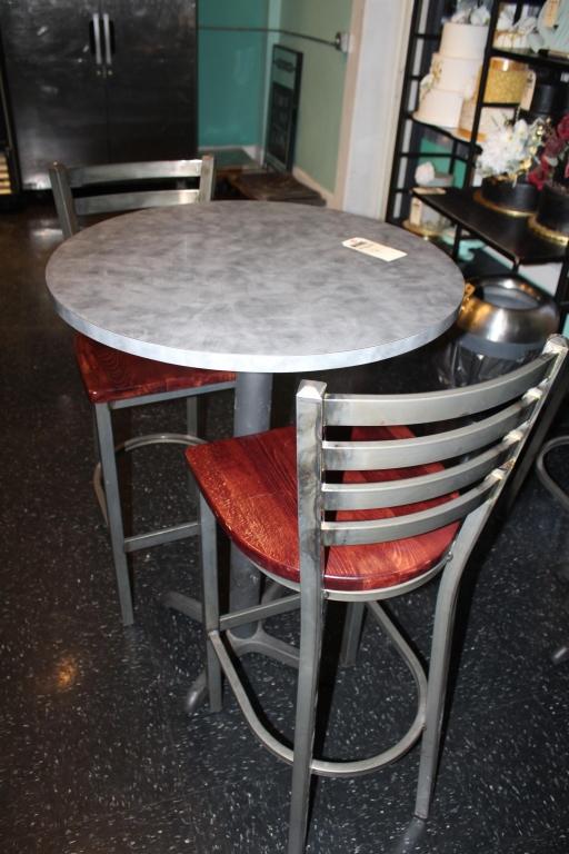 High Top Round Table & Chairs