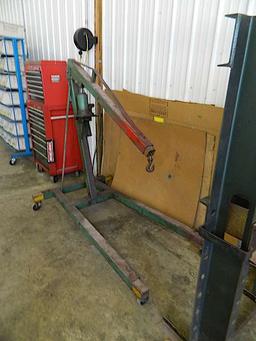 ENGINE HOIST