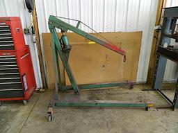 ENGINE HOIST