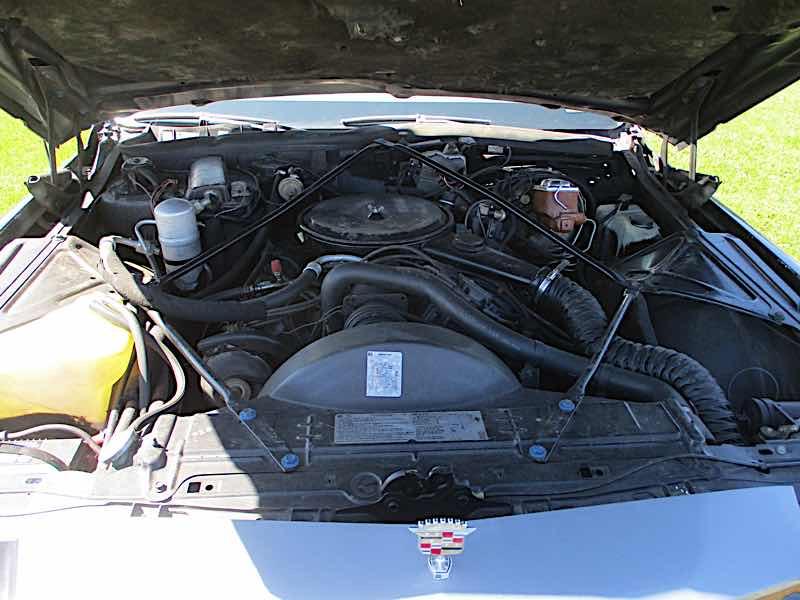 CADILLAC COUP DEVILLE