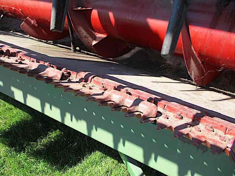 IH 820 GRAIN HEAD