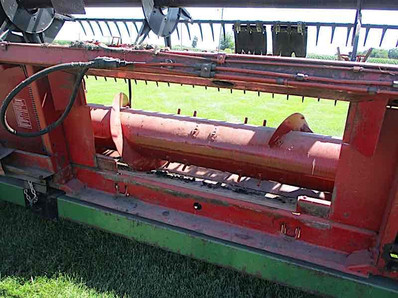 IH 820 GRAIN HEAD