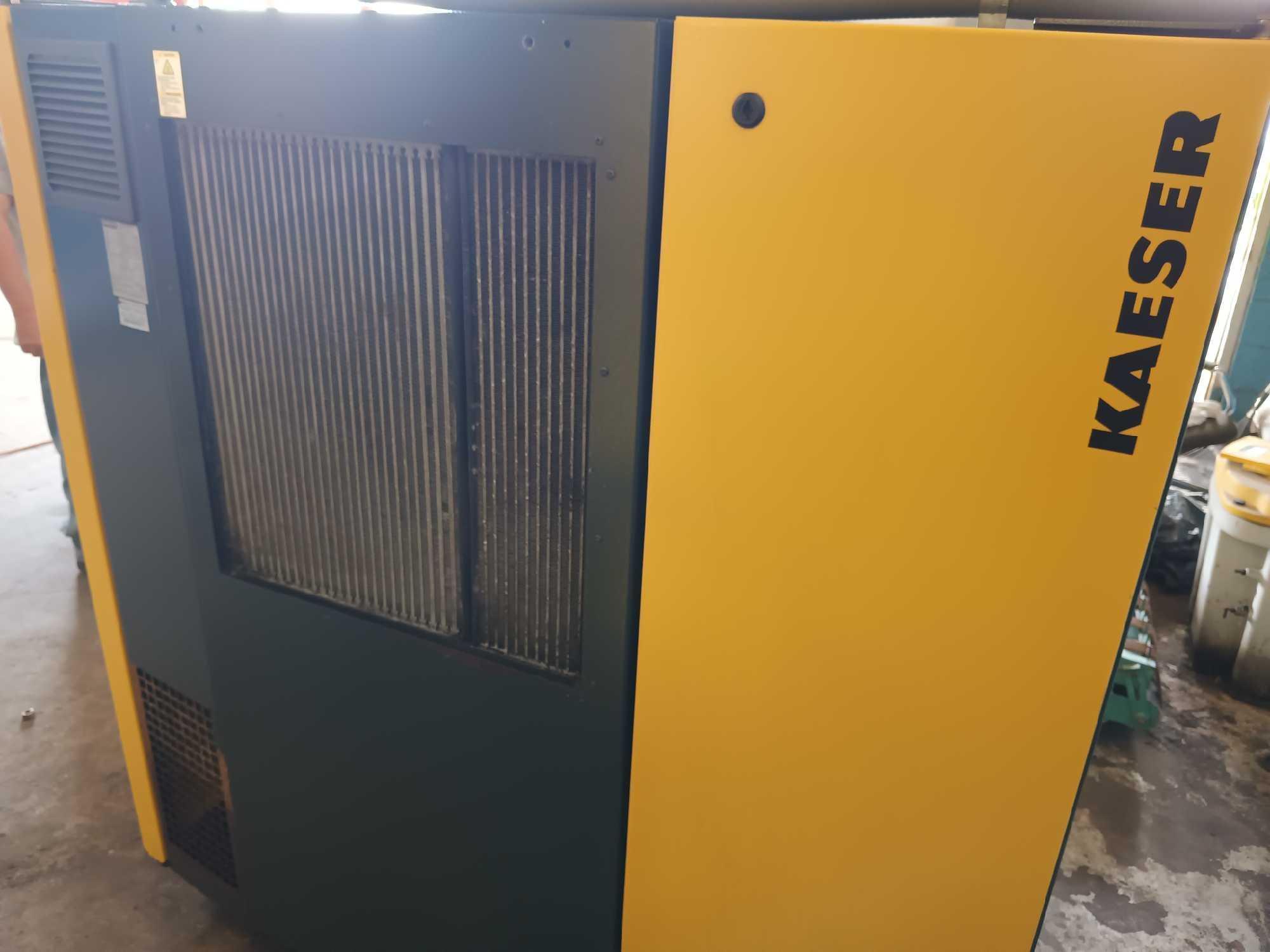 Air compressor