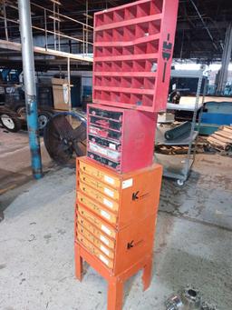 Auto fastener organizers