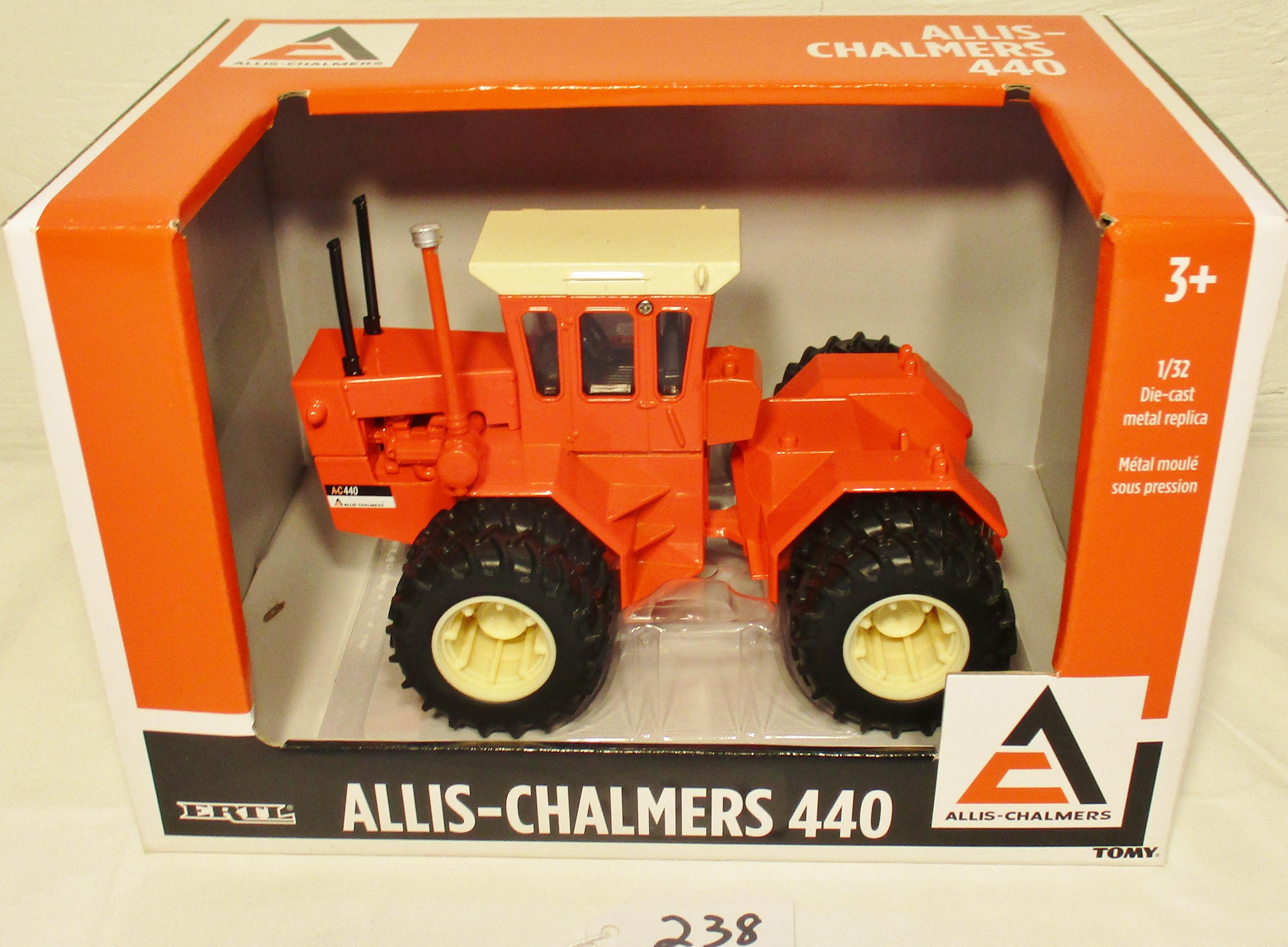 AC 440 4x4 tractor