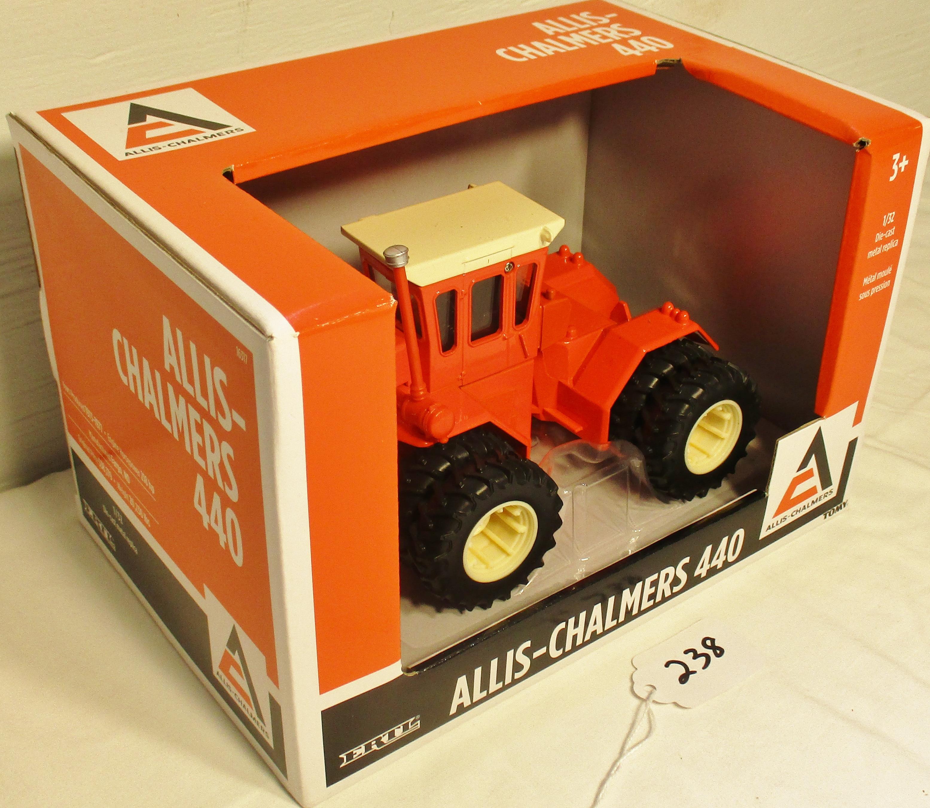 AC 440 4x4 tractor