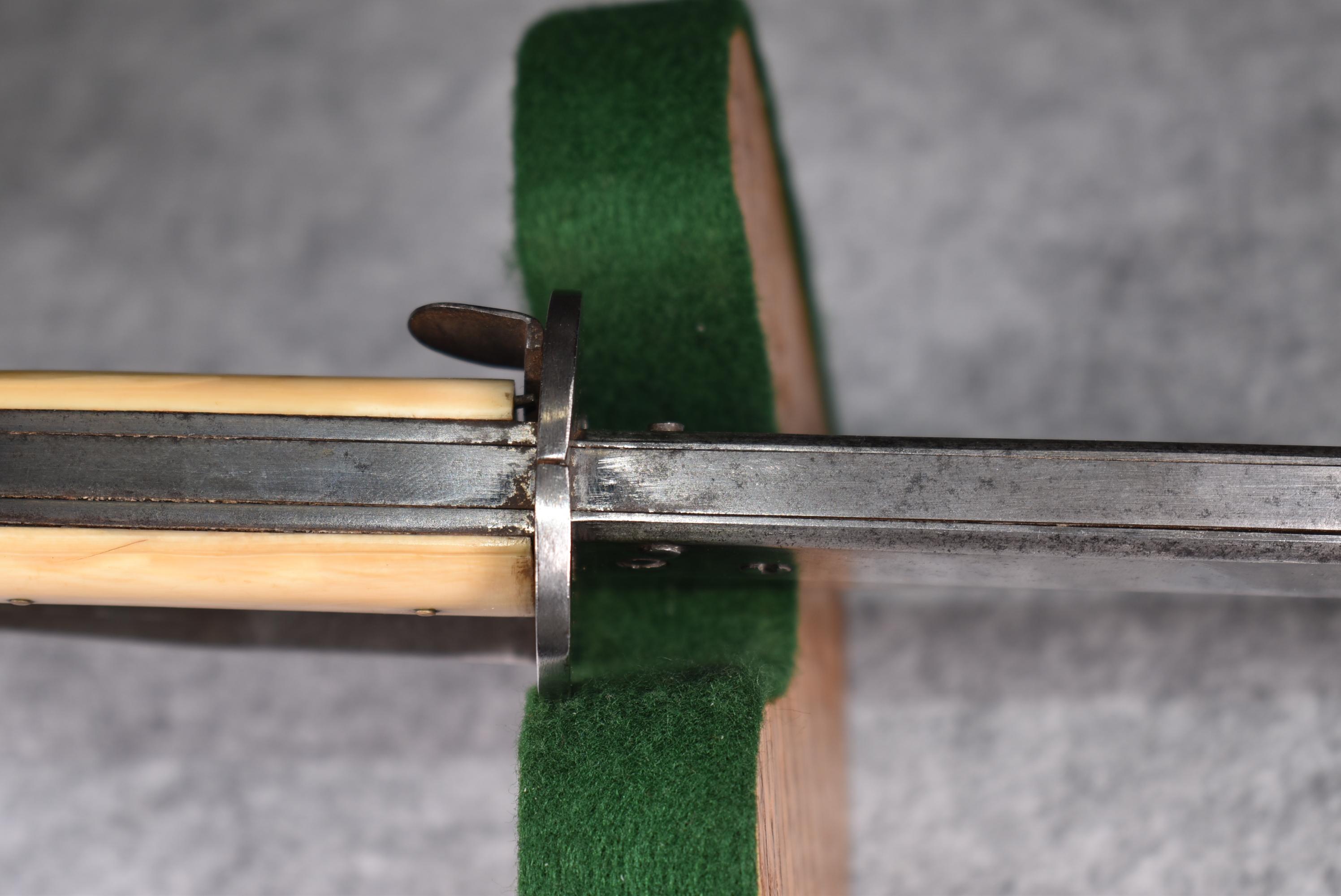 Arnould Namur – Folding Sword/Bowie Knife