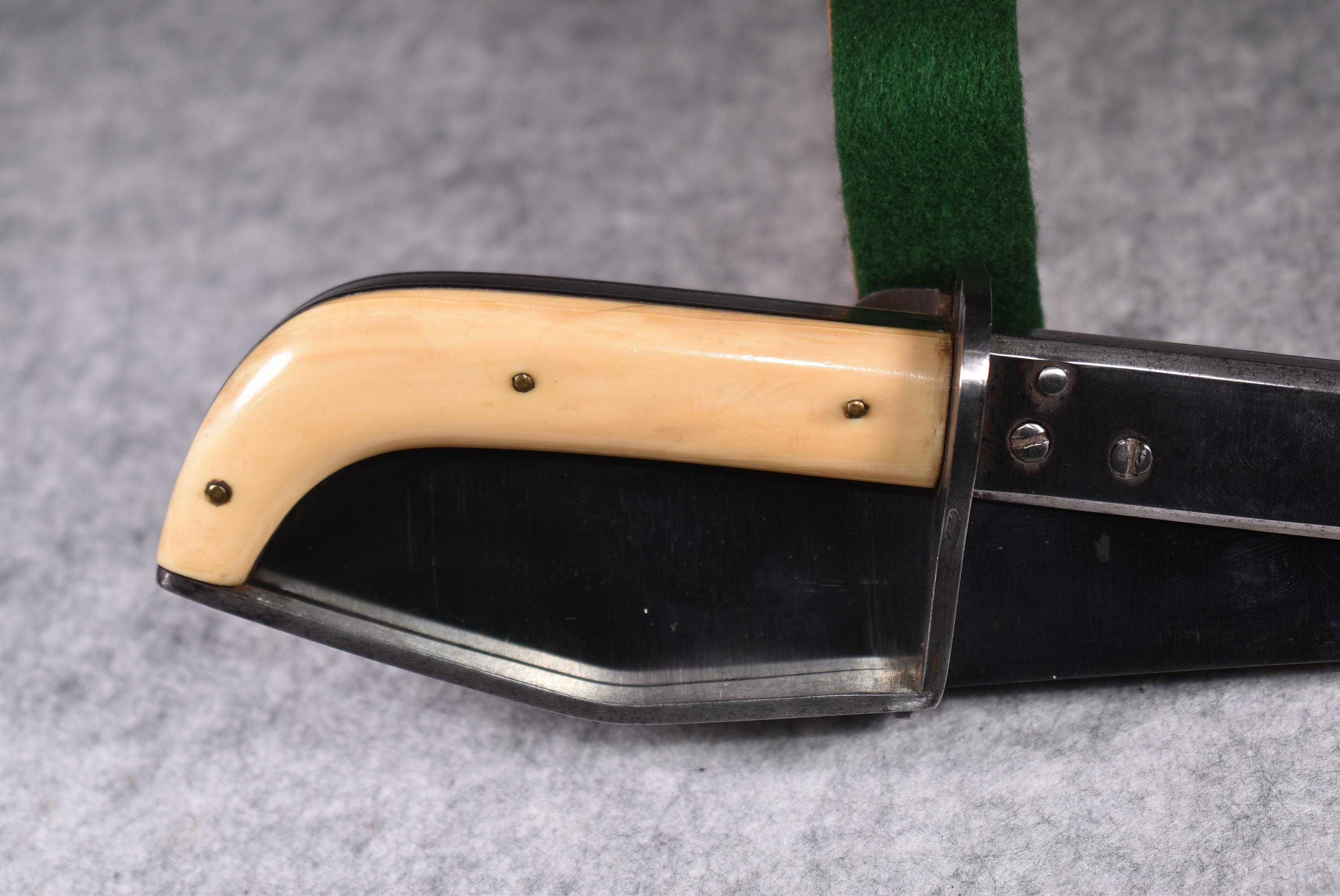 Arnould Namur – Folding Sword/Bowie Knife