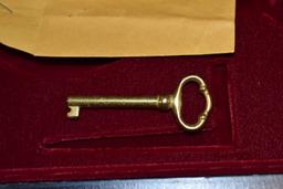 Colt – “Authentic Black Powder Series” – Presentation Case – w/Red Felt Interior & Key – For Colt 18