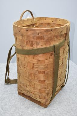 Excellent Trappers Basket w/Web Carrier Strap & Bentwood Handle