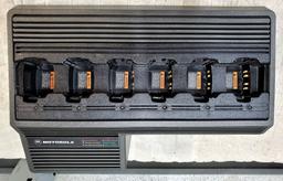 MOTOROLA HT750 Portable Two Way Radio