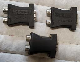 ASSORTED CABLES ADAPTORS ANTENA RECORDER SET