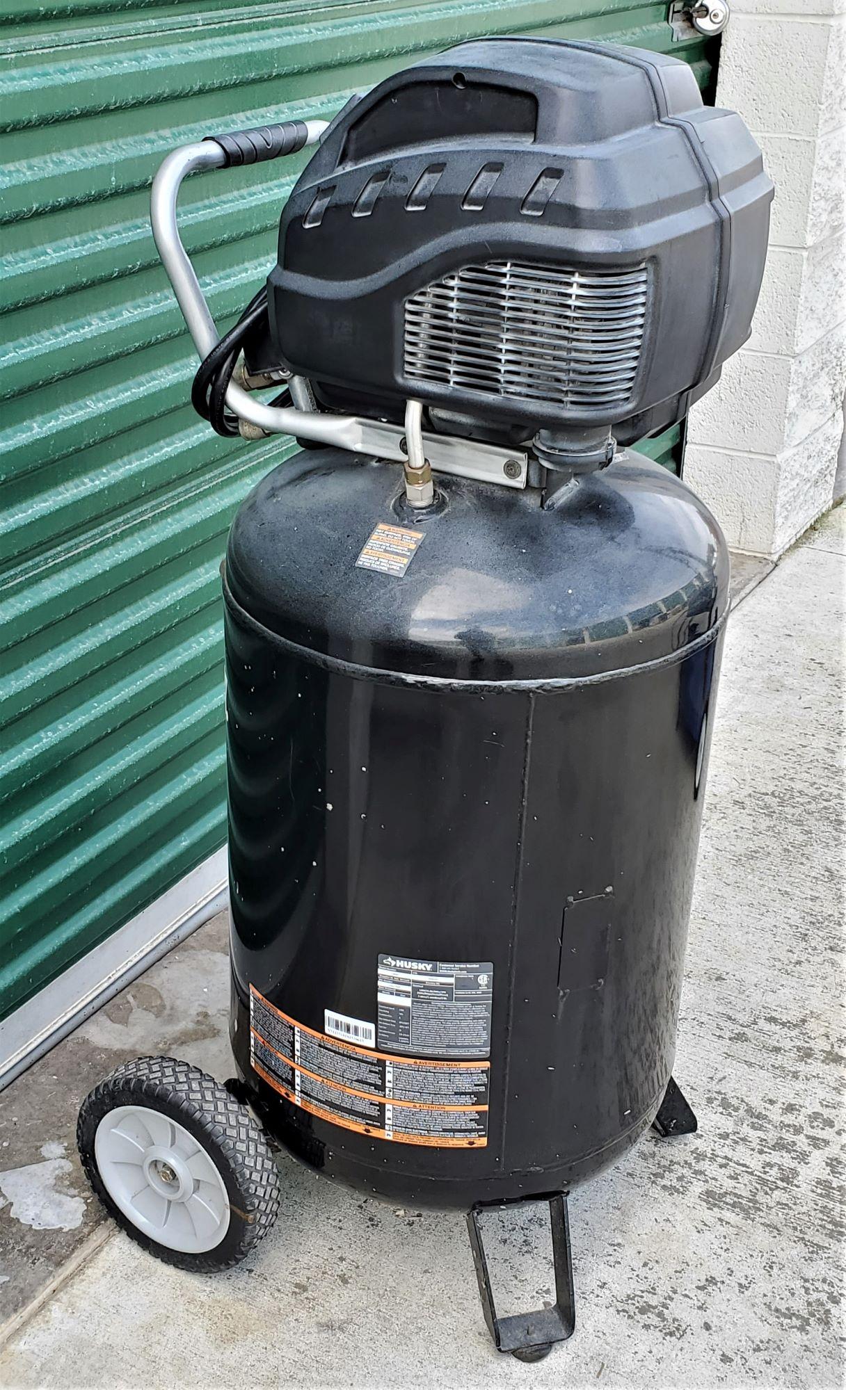 HUSKY C303-H PORTABLE AIR COMPRESSOR