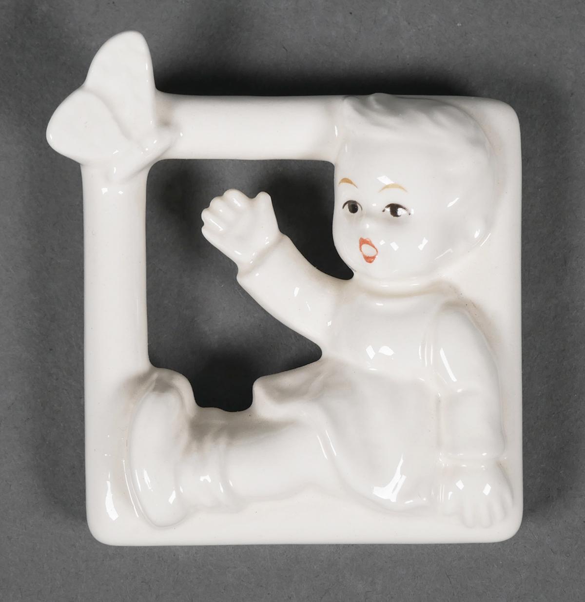 Hummel FLITTING BUTTERFLY PLAQUE 139 TMK7