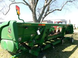 John Deere 608C Corn Header