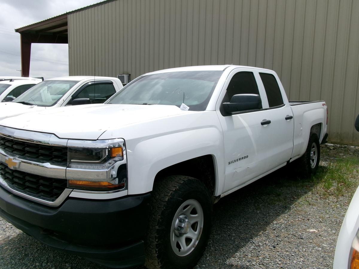 2018 Chev Silverado 4WD 4 Door Pickup, apx 129,000 miles, #Z187961