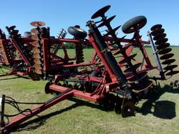Case-IH 496 apx 28' 9" Spacing Disc, #9909