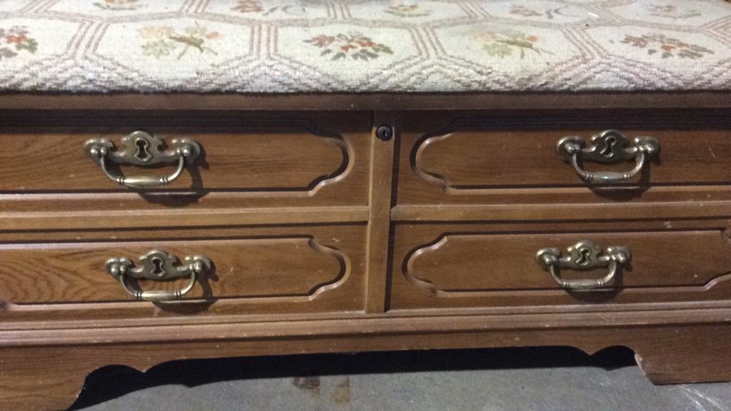 LANE CEDAR CHEST