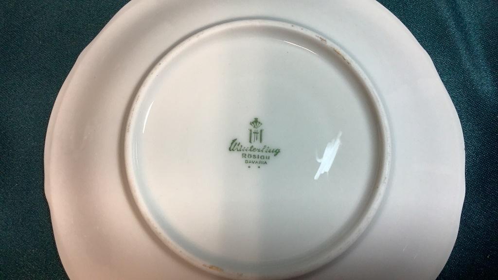 WINTERLING BAVARIA TEACUPS & SAUCERS SET